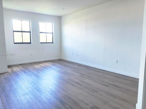 15560 SW 136 St 3206, Miami FL 33196