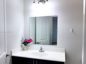 15560 SW 136 St 3206, Miami FL 33196