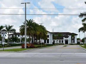15560 SW 136 St 3206, Miami FL 33196