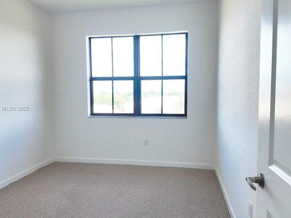 15560 SW 136 St 3206, Miami FL 33196