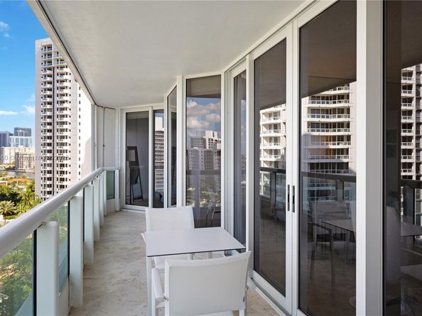 21055 Yacht Club Dr 1504, Aventura FL 33180