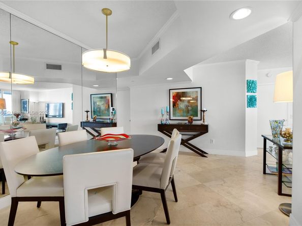 21055 Yacht Club Dr 1504, Aventura FL 33180