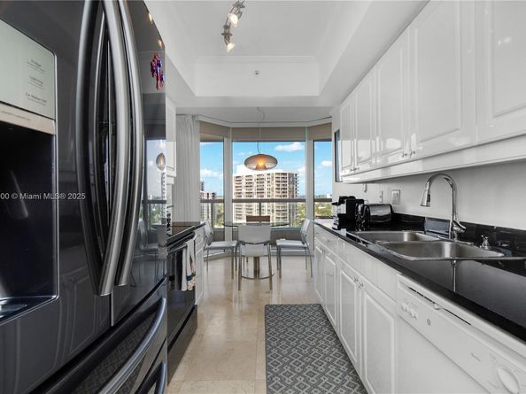 21055 Yacht Club Dr 1504, Aventura FL 33180