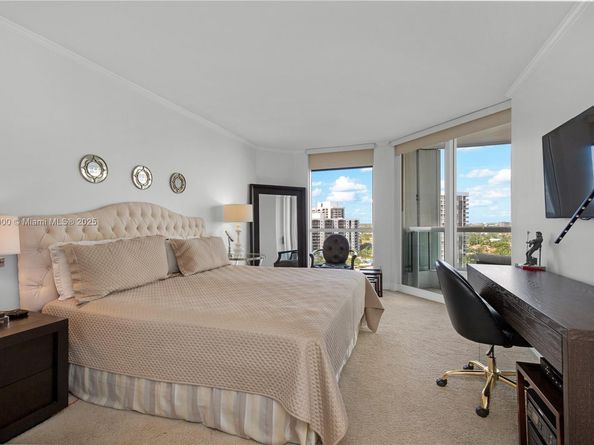 21055 Yacht Club Dr 1504, Aventura FL 33180