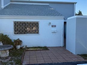 2500 SW 122nd Ct, Miami FL 33175