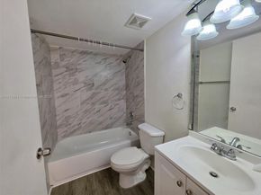 8321 NW 7th St 1108, Miami FL 33126