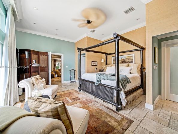 6645 SW 73rd Ct, Miami FL 33143