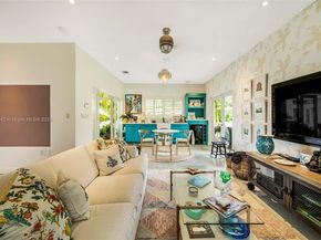 6645 SW 73rd Ct, Miami FL 33143