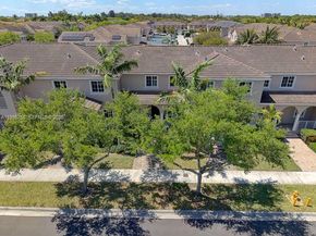27554 SW 140th Ave, Homestead FL 33032