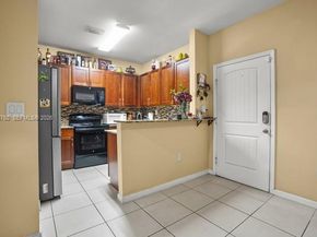 27554 SW 140th Ave, Homestead FL 33032