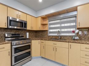 1211 NW 179th St, Miami Gardens FL 33169