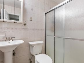 1211 NW 179th St, Miami Gardens FL 33169