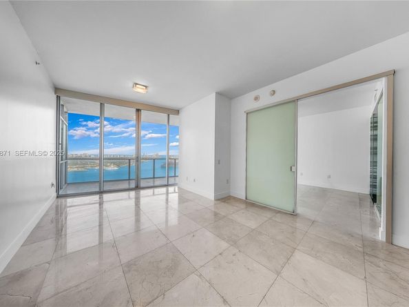 1100 Biscayne Blvd 3103, Miami FL 33132