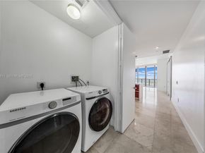 1100 Biscayne Blvd 3103, Miami FL 33132