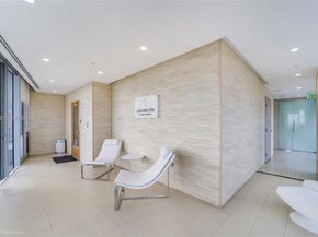 1100 Biscayne Blvd 3103, Miami FL 33132