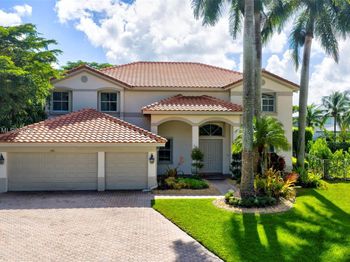 1781 Harbor Pointe Cir