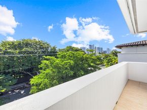 1317 NE 2nd St, Fort Lauderdale FL 33301