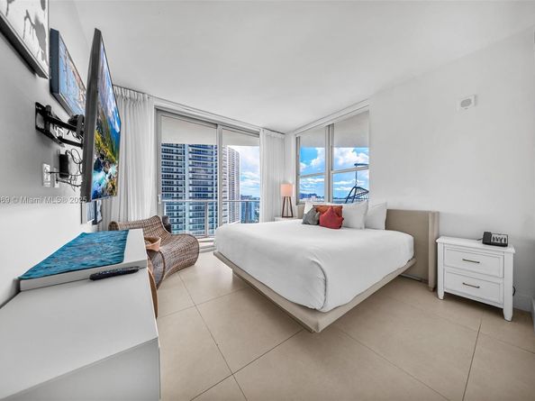 4111 S Ocean Dr 1611, Hollywood FL 33019