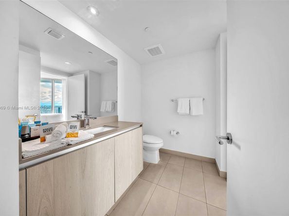 4111 S Ocean Dr 1611, Hollywood FL 33019
