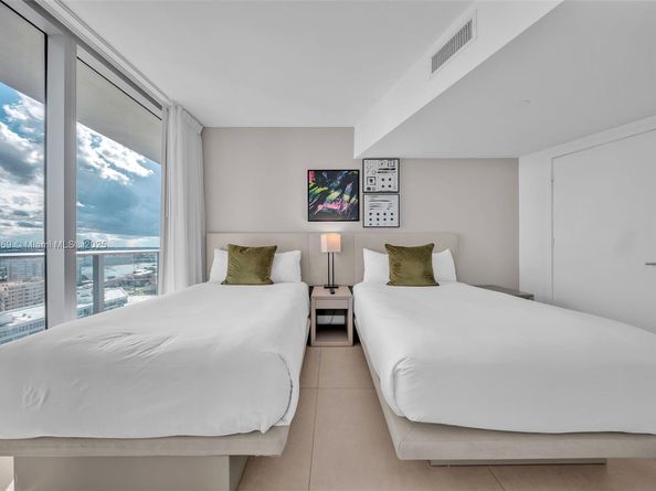 4111 S Ocean Dr 1611, Hollywood FL 33019