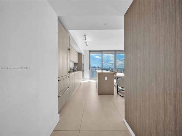 4111 S Ocean Dr 1611, Hollywood FL 33019