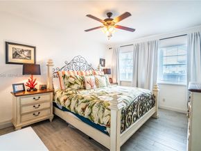 350 S Shore Dr 4, Miami Beach FL 33141