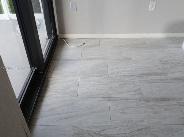 20505 E Country Club Dr 138, Aventura FL 33180