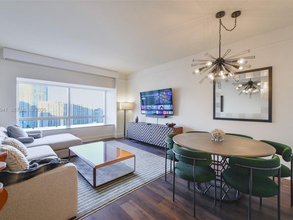 1435 Brickell Ave 3510, Miami FL 33131