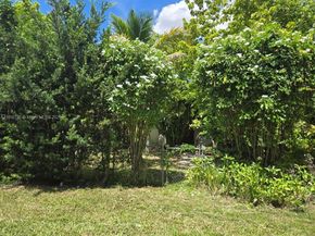 6256 SW 32nd St, Miami FL 33155