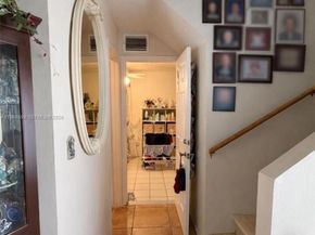 19804 NW 67th Ct, Hialeah FL 33015