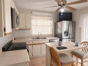 19804 NW 67th Ct, Hialeah FL 33015