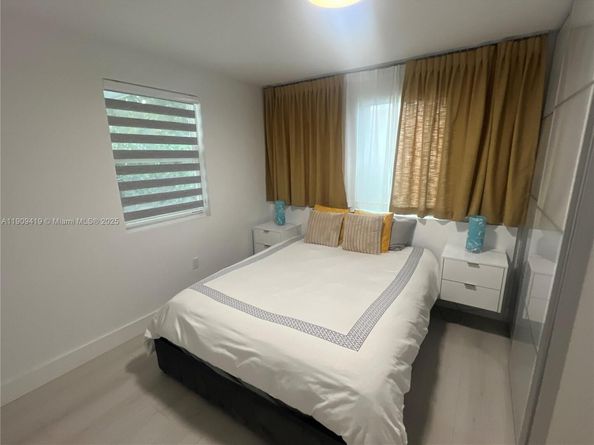 12685 NW Miami Ct, North Miami FL 33168