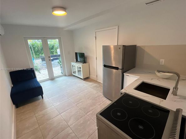 12685 NW Miami Ct, North Miami FL 33168