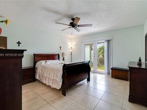 5673 SW 149th Ave, Miami FL 33193