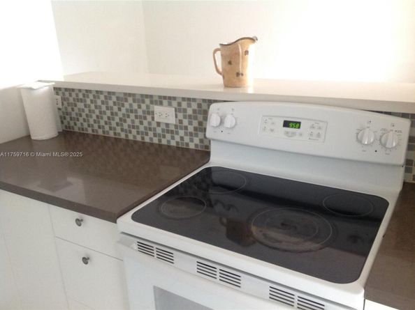 1816 Mckinley St 12A, Hollywood FL 33020