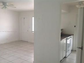1816 Mckinley St 12A, Hollywood FL 33020