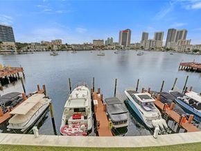 410 Golden Isles Dr 407, Hallandale Beach FL 33009