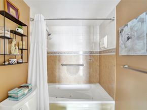 410 Golden Isles Dr 407, Hallandale Beach FL 33009