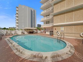 410 Golden Isles Dr 407, Hallandale Beach FL 33009