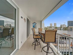 410 Golden Isles Dr 407, Hallandale Beach FL 33009