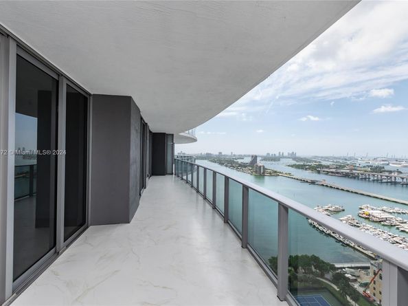 488 NE 18th St 2810, Miami FL 33132