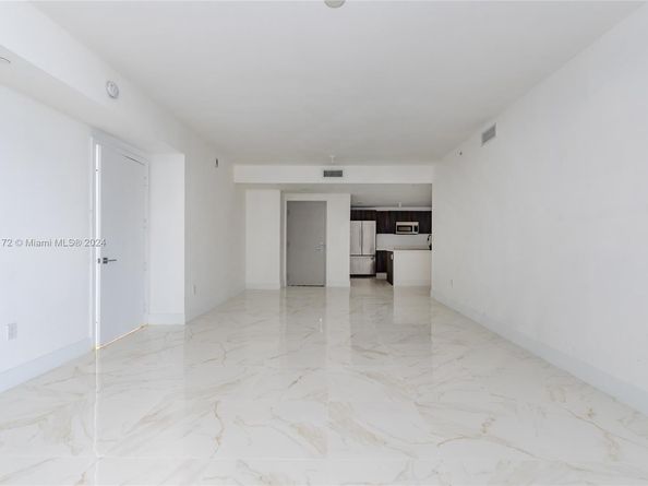 488 NE 18th St 2810, Miami FL 33132