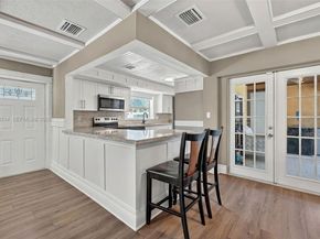 6621 NW 21st St, Sunrise FL 33313