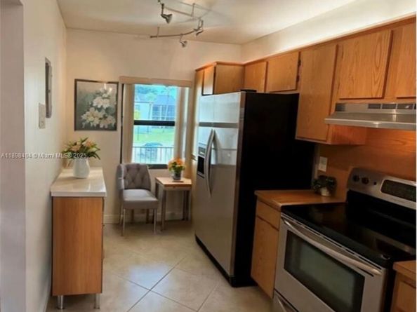 11312 Taft St 11312, Pembroke Pines FL 33026
