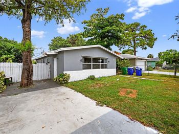 2779 NW 9th Pl