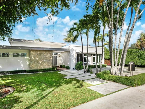 137 W Shore Dr W, Miami FL 33133