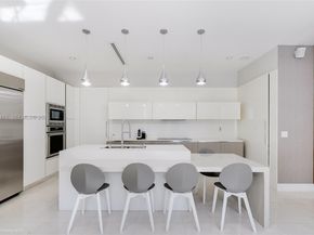 137 W Shore Dr W, Miami FL 33133