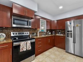 8631 SW 16th Ter, Miami FL 33155