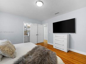 8631 SW 16th Ter, Miami FL 33155