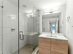 16385 Biscayne Blvd 301, North Miami Beach FL 33160